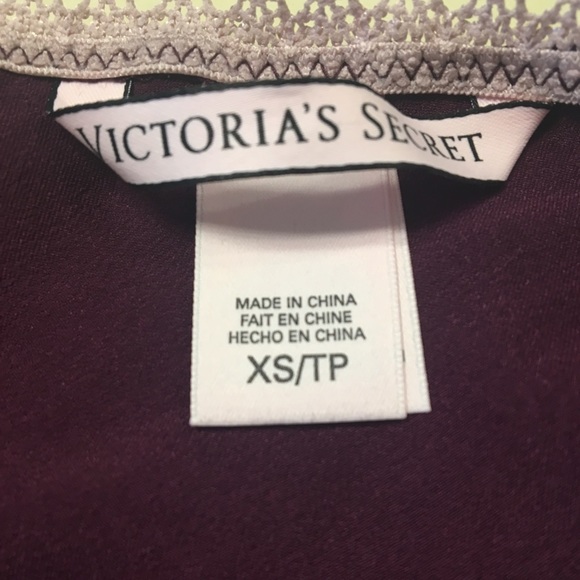 ❌SOLD❌Victoria’s Secret Lace Trim Cross Front Slip - Picture 5 of 5